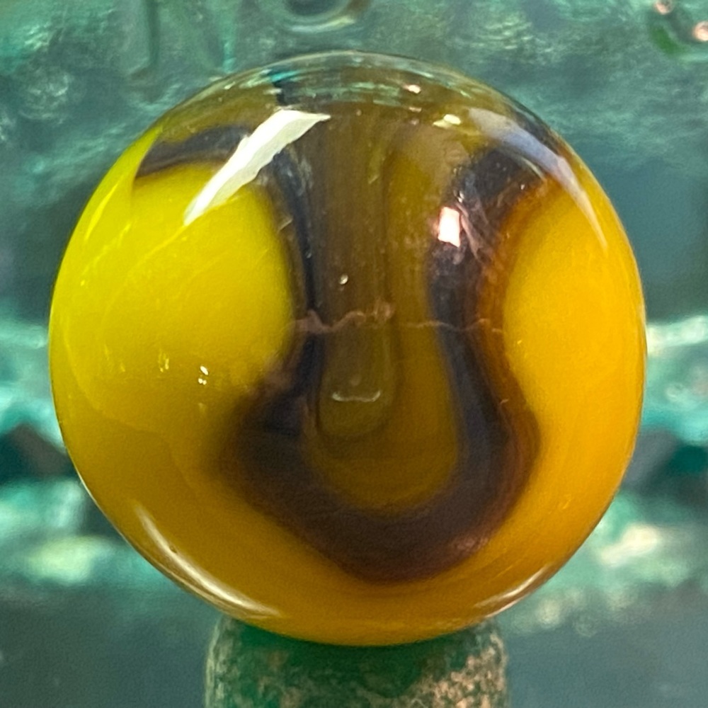Bumblebee Jabo collectible marble - Picture 2 of 10